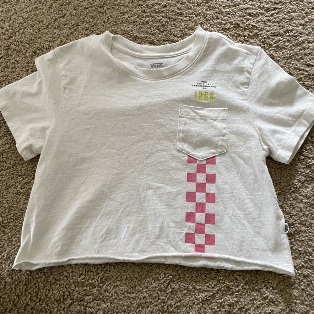 cropped vans tee shirt